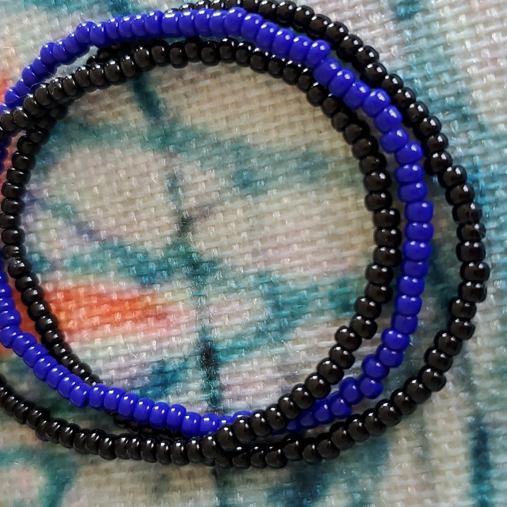 Seed Bead Stack Stretch Bracelets "Blue Line" - Picture 6 of 16